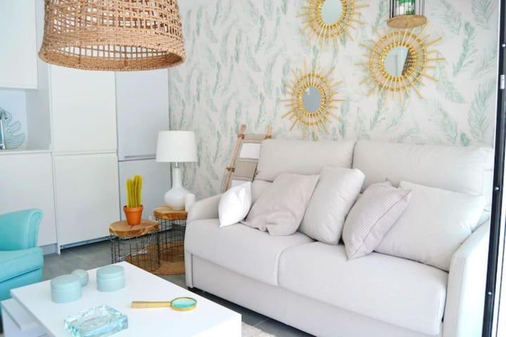 Chic Home With Garage Almunecar San Cristobal Екстер'єр фото